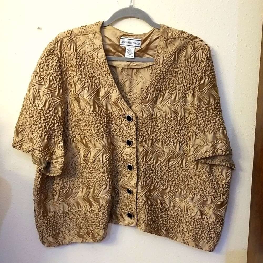 August Max Woman Top w/buttons sz 24W